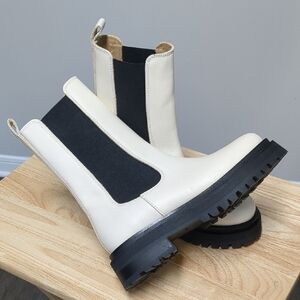 & Other Stories Cream and Black Chelsea Boots